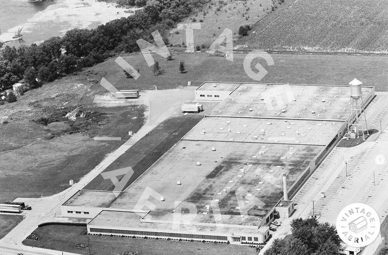 Federal Mogul Service Center - 1969